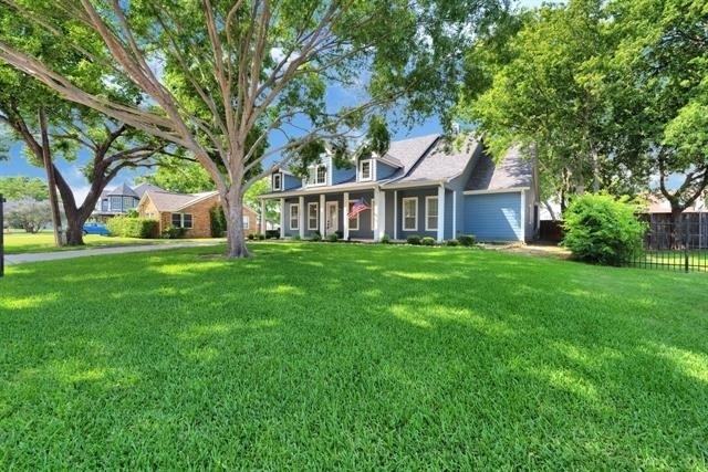 305 Main Street - Photo 3