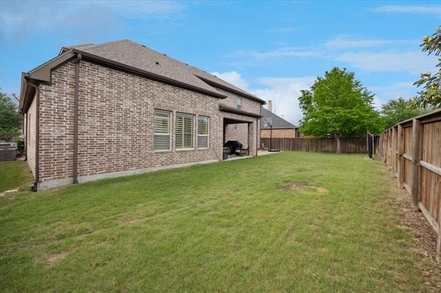 580 Butchart Drive - Photo 34