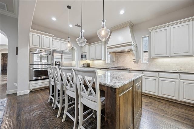 580 Butchart Drive - Photo 6