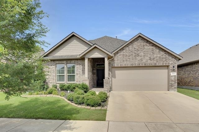 1513 Canary Lane - Photo 1
