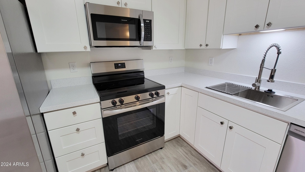 6203 E Glencove Street - Photo 7