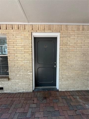 5818 E University Boulevard - Photo 2