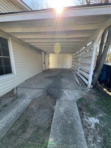 214 E Acheson Street - Photo 18