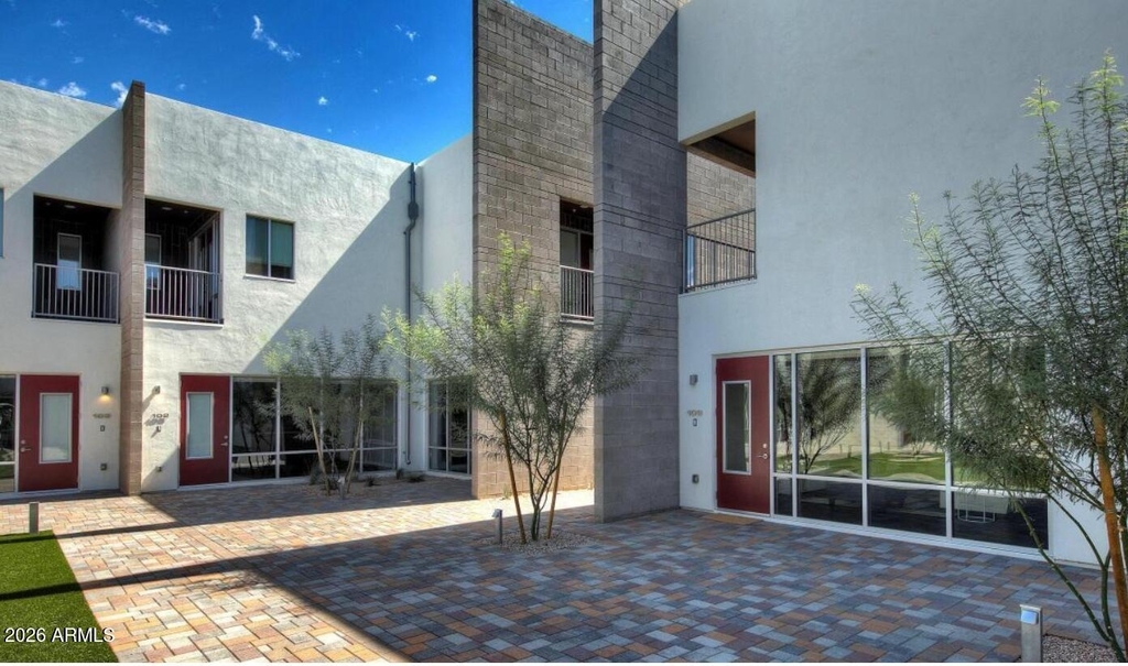 4700 N 40th Street - Photo 9