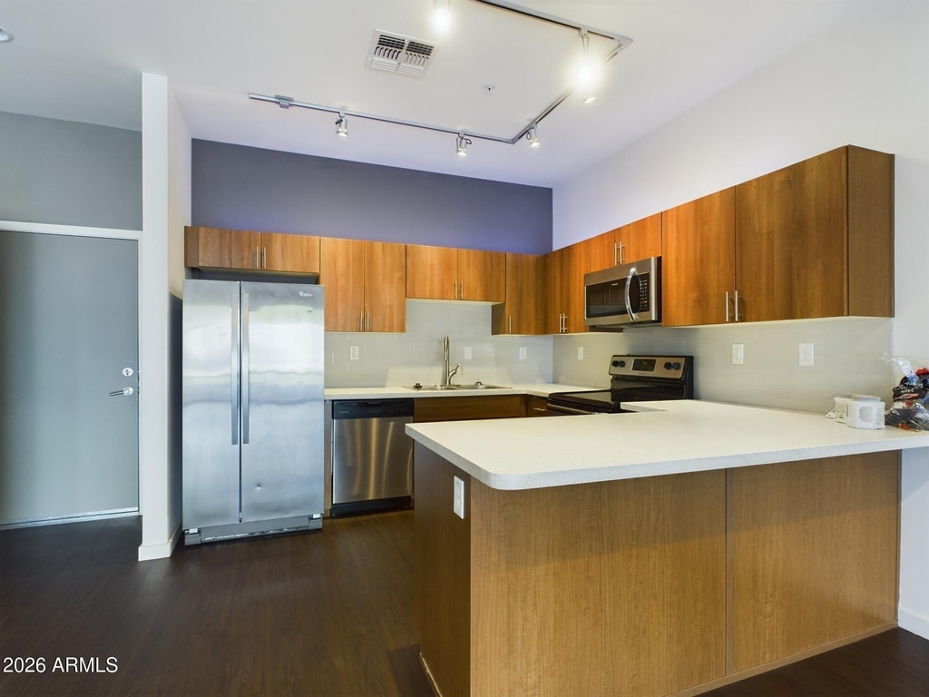 4700 N 40th Street - Photo 2
