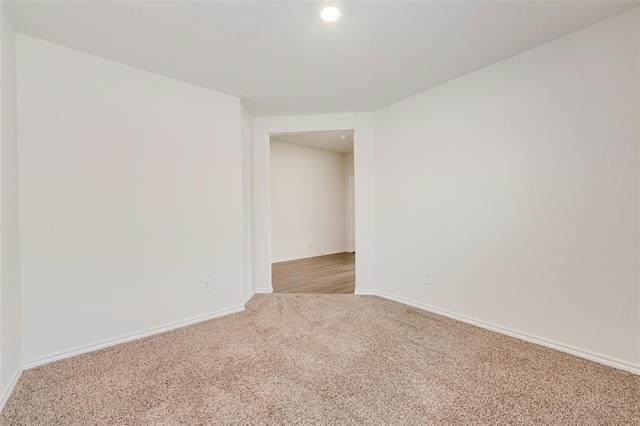 4016 Huntington Drive - Photo 18