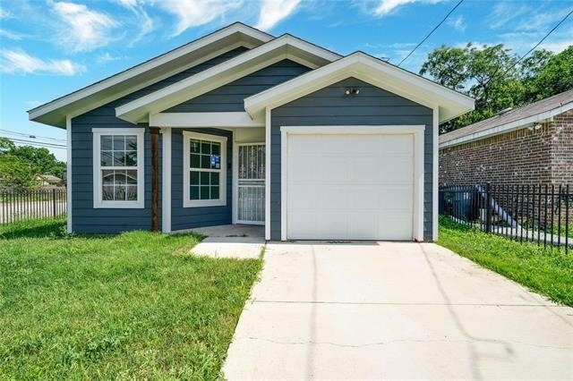 1739 Mcbroom Street - Photo 0