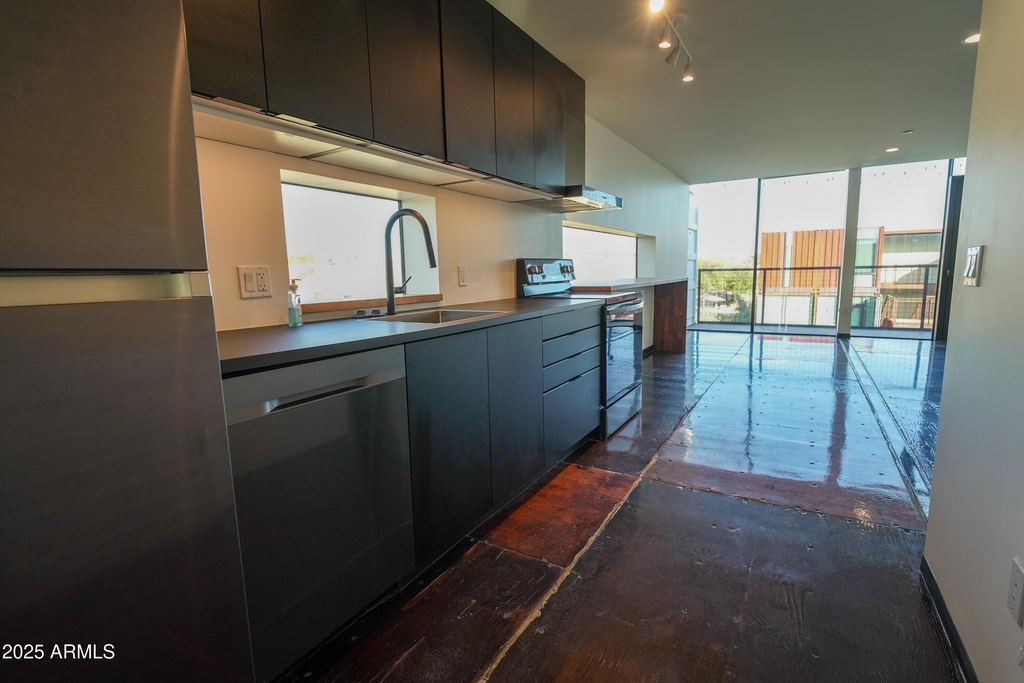 1436 S Terrace Road - Photo 2