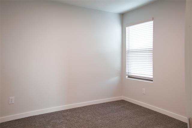 3916 Nasworthy Drive - Photo 20