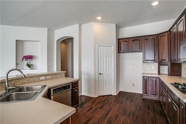 4193 Victory Drive - Photo 7