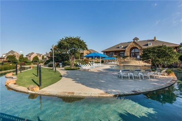 4193 Victory Drive - Photo 32
