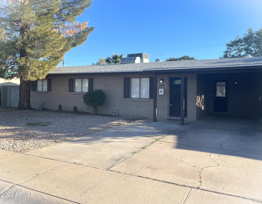 7819 E Beatrice Street - Photo 0