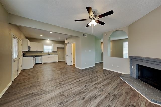 600 Blue Leaf Drive - Photo 3