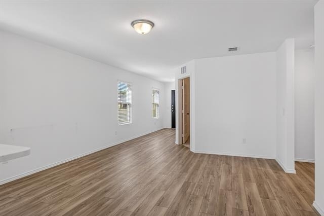 605 Grenada Lake Drive - Photo 5