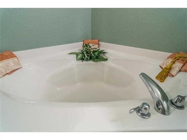 1009 Hawthorne Road - Photo 8