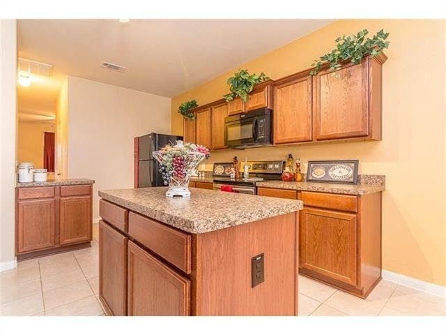 1009 Hawthorne Road - Photo 9