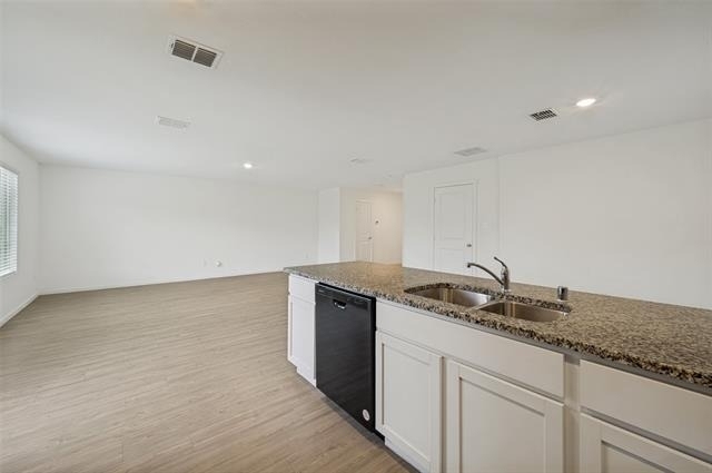 213 Adelina Drive - Photo 10