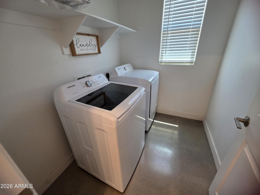 320 S 202nd Lane - Photo 14