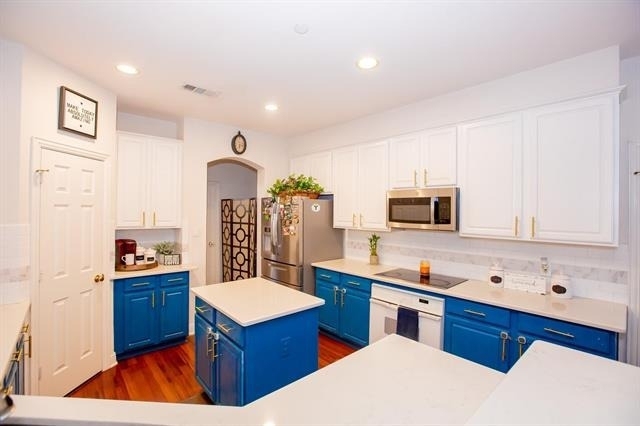 8335 Richmond Court - Photo 11