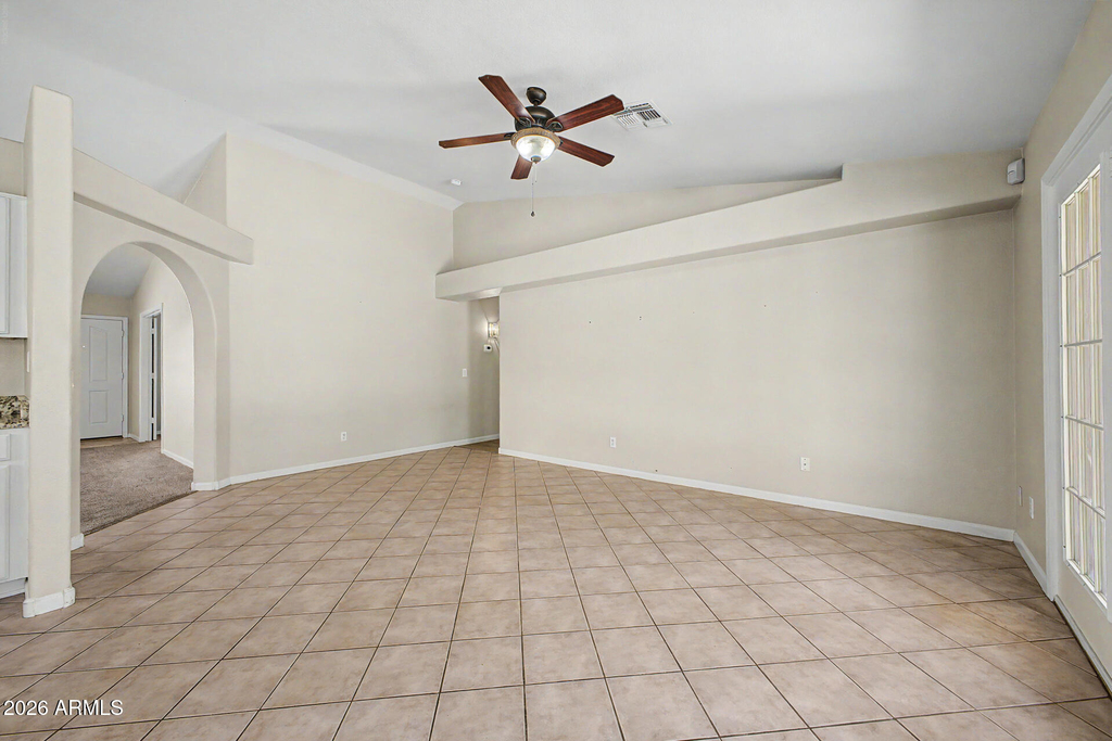 8752 W Melinda Lane - Photo 16
