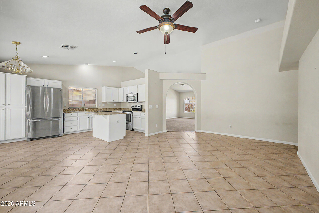 8752 W Melinda Lane - Photo 17
