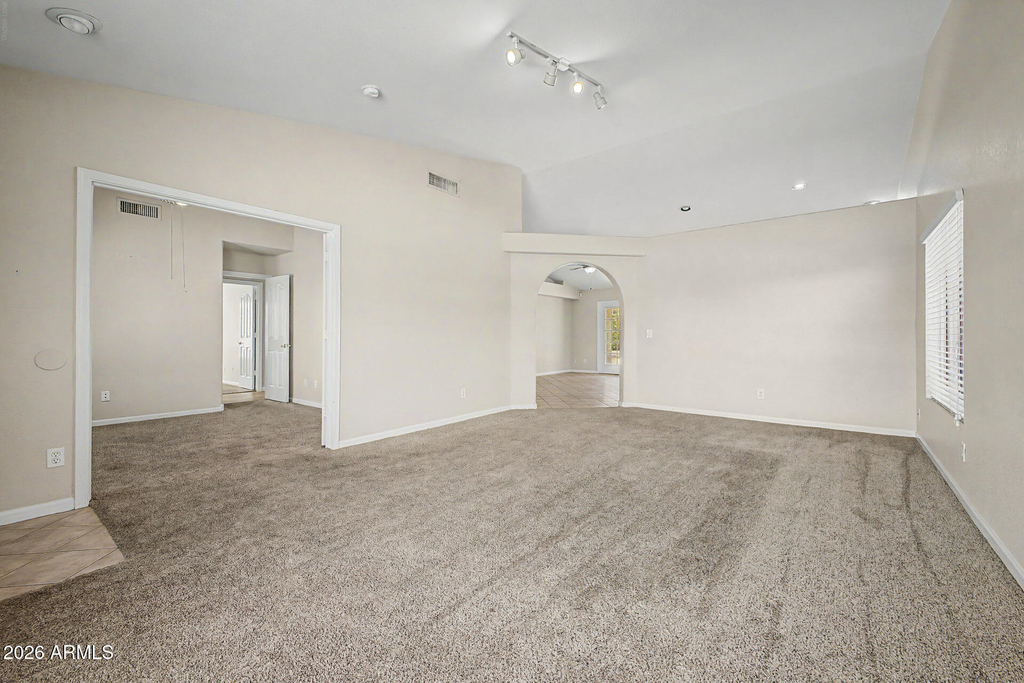 8752 W Melinda Lane - Photo 10