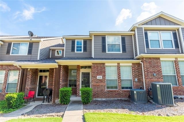 2228 Stonepark Place - Photo 4