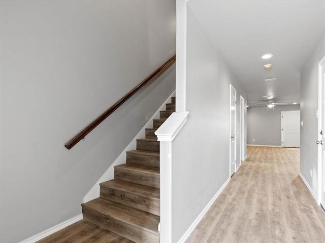 136 Abbey Park Court - Photo 3