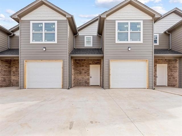 136 Abbey Park Court - Photo 1