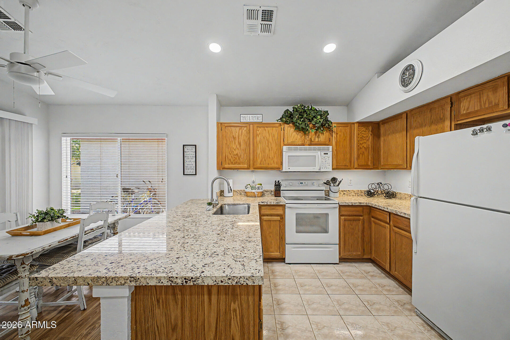 1120 N Val Vista Drive - Photo 16
