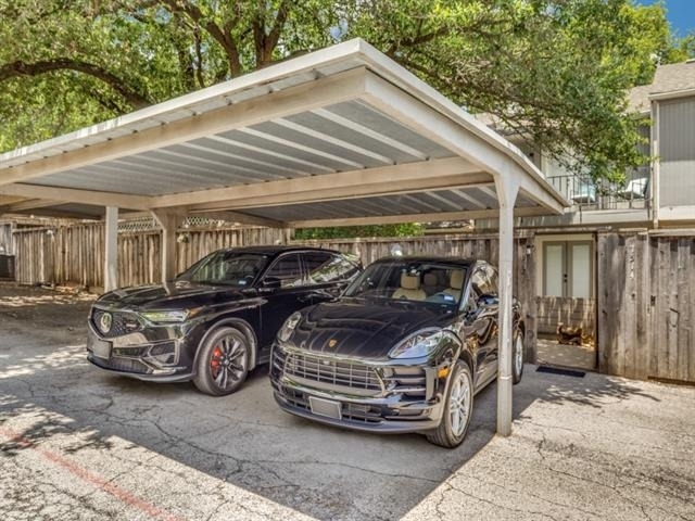 7512 Woodthrush Drive - Photo 2