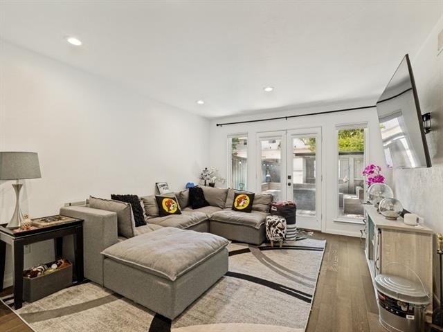 7512 Woodthrush Drive - Photo 5