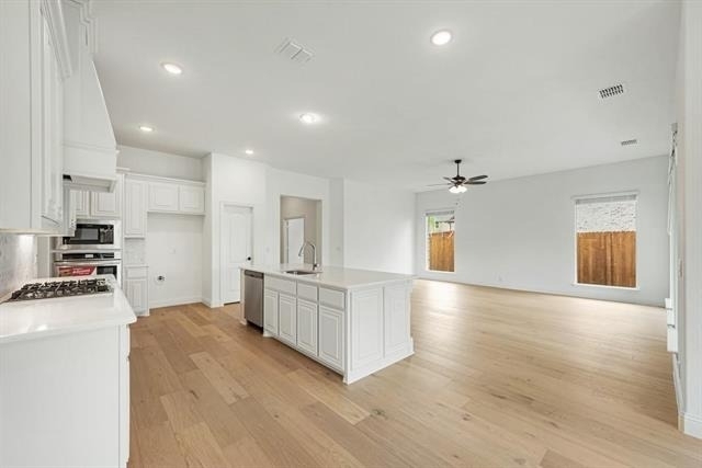 1073 Canuela Way - Photo 16