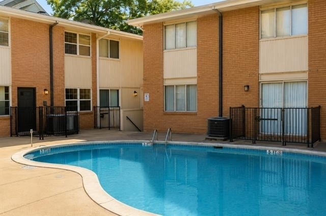 4011 Cole Avenue - Photo 1
