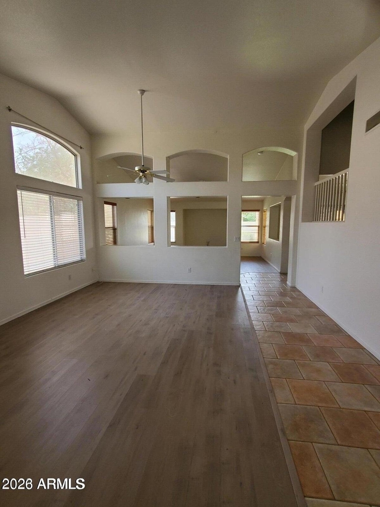 1853 E Shannon Street - Photo 3