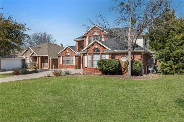 7914 Kristina Drive - Photo 2