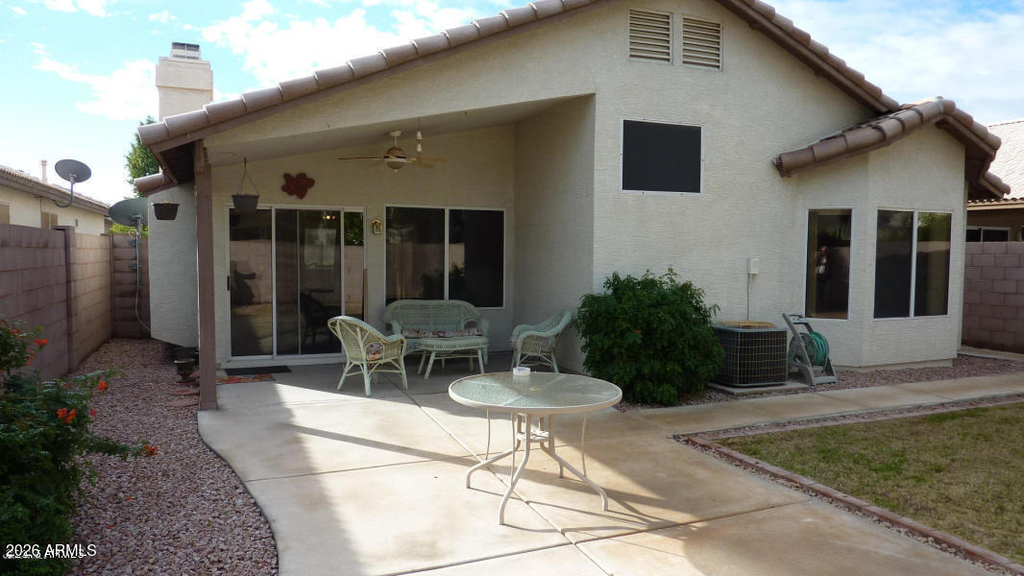 140 W Oxford Lane - Photo 14