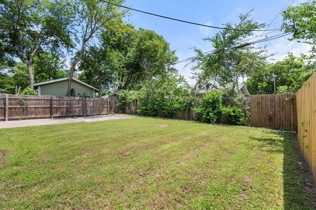 438 Sabine Avenue - Photo 20