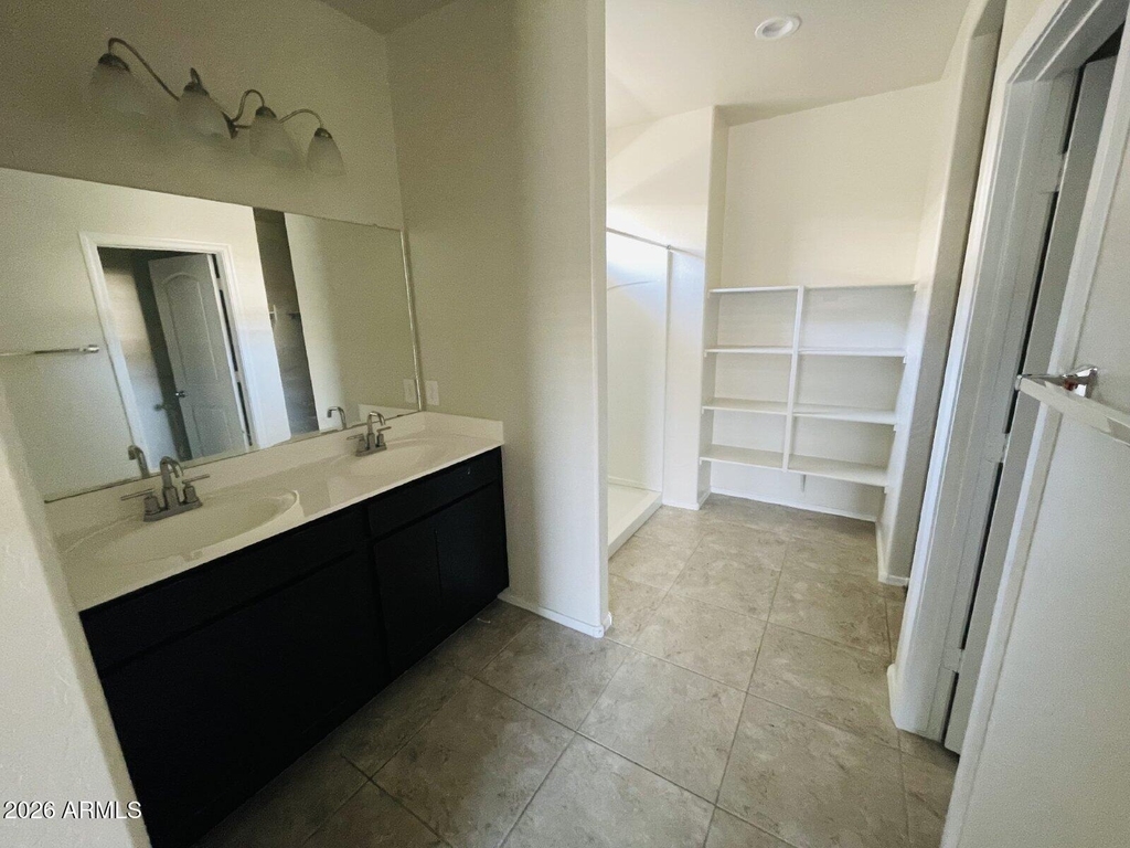 35433 W San Alvarez Avenue - Photo 7