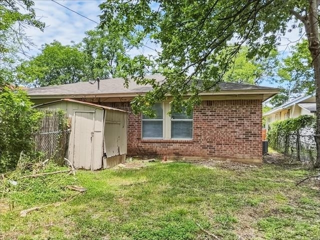 1215 Lowe Street - Photo 25