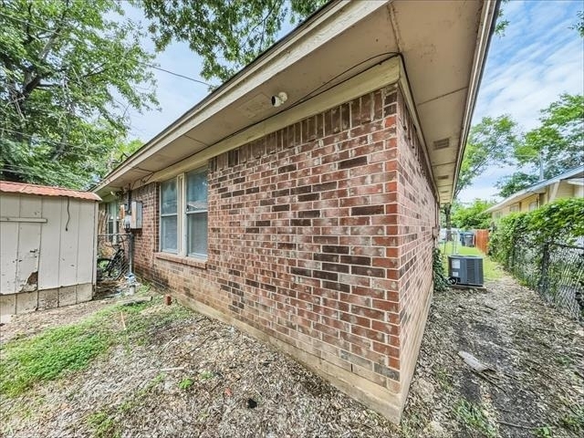 1215 Lowe Street - Photo 24