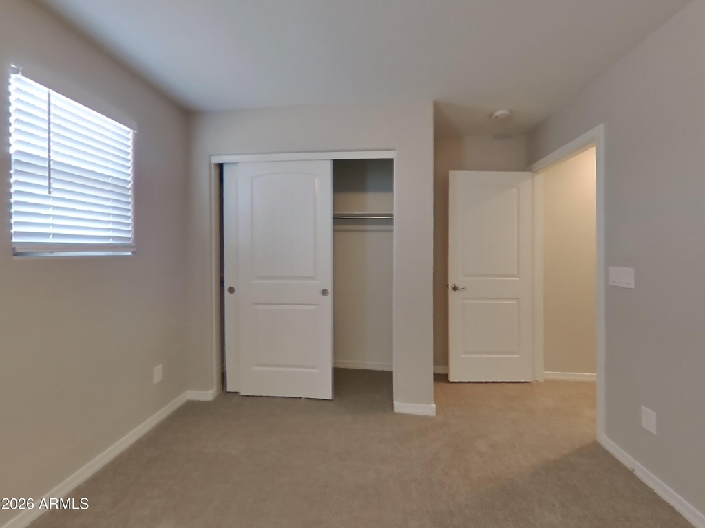 880 W Busa Drive - Photo 9