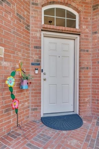 1105 Lone Pine Drive - Photo 1