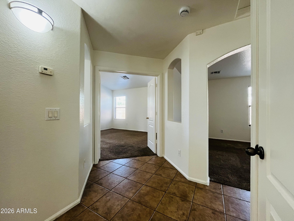 8202 S 47th Avenue - Photo 22