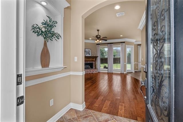 407 Carnaby Court - Photo 6