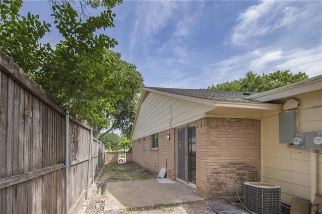 2808 Golfing Green Drive - Photo 21