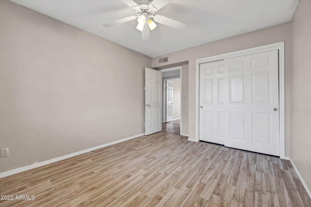 16250 N 64th Place - Photo 15