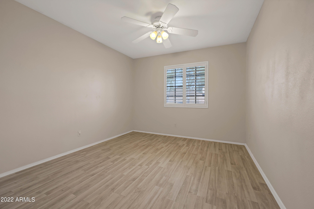 16250 N 64th Place - Photo 14