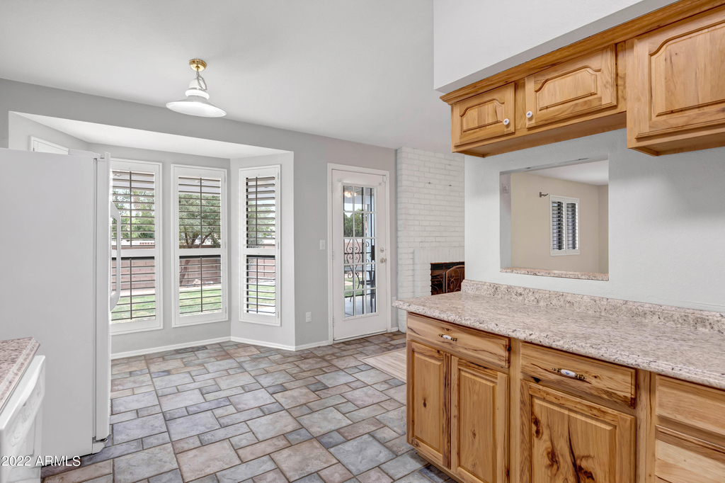 16250 N 64th Place - Photo 11