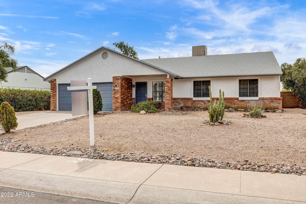 16250 N 64th Place - Photo 2